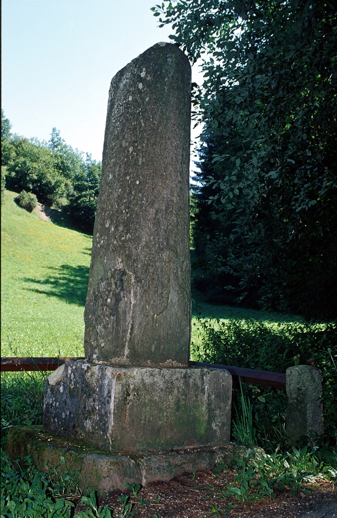 pietra miliare romana